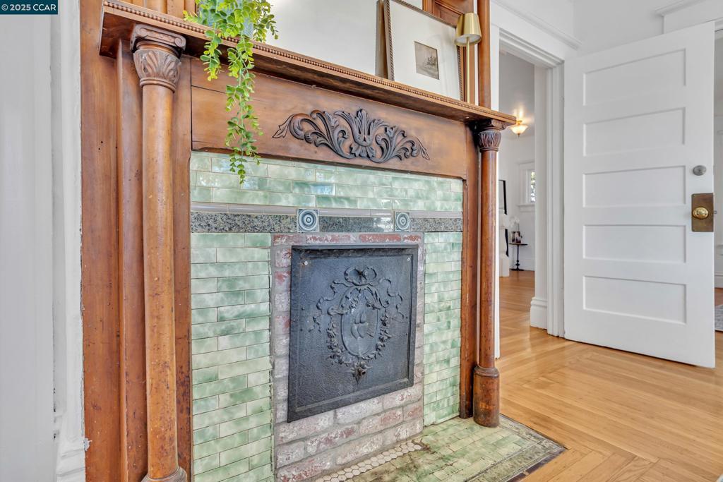 BERKELEY BOWL - Residential