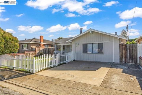 Photo of 5447 Farina Ln Ln, Fremont, CA 94538 (MLS # 41132093)