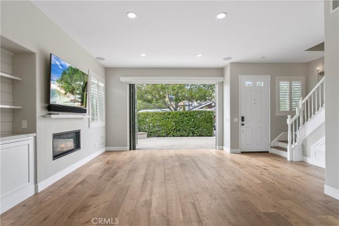 Photo of 500 Marigold AVE, Corona Del Mar, CA 92625 (MLS # NP26164239)