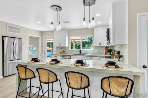 13725 Adrian St Poway CA 92064