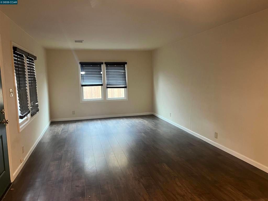 Photo of 2656 Garden Ave Ave, Concord, CA 94520 (MLS # 41114640)