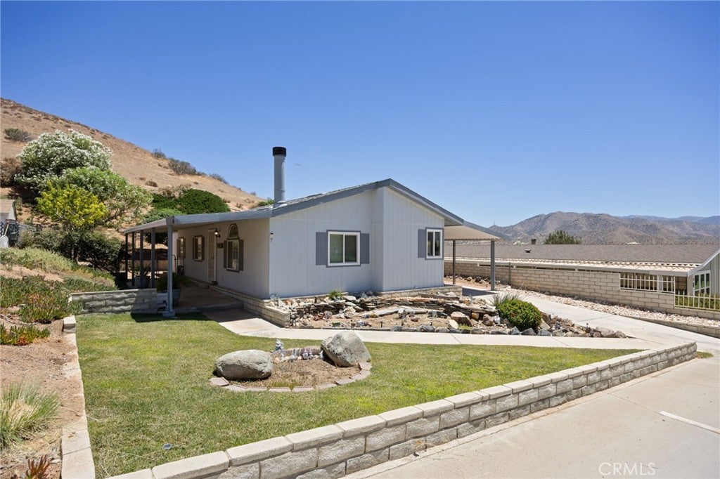 33105 Santiago Road 7