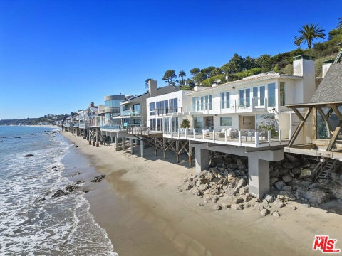Photo of 26908 Malibu Cove Colony Drive, Malibu, CA 90265 (MLS # 25608523)
