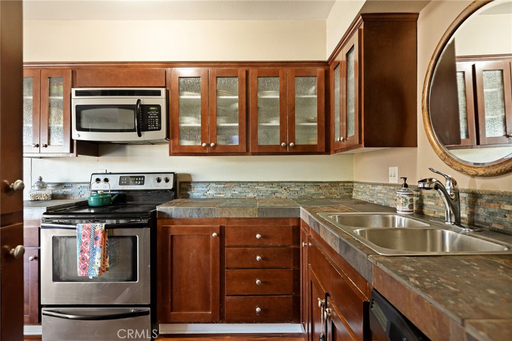 Arrowhead Woods (AWHW) - Residential