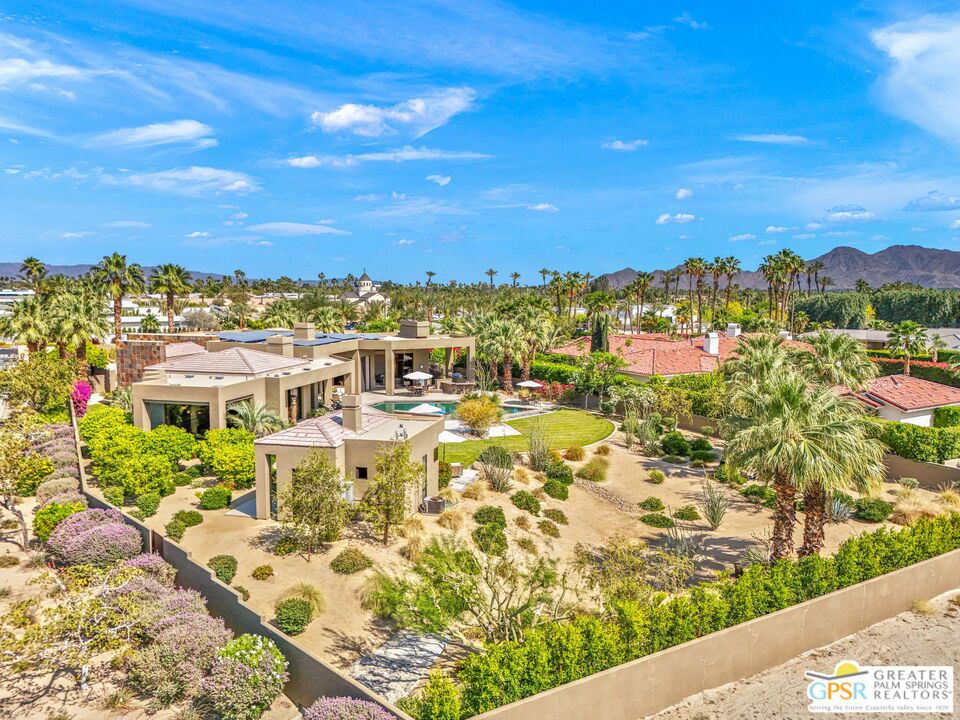 4 Paradise Cove Court