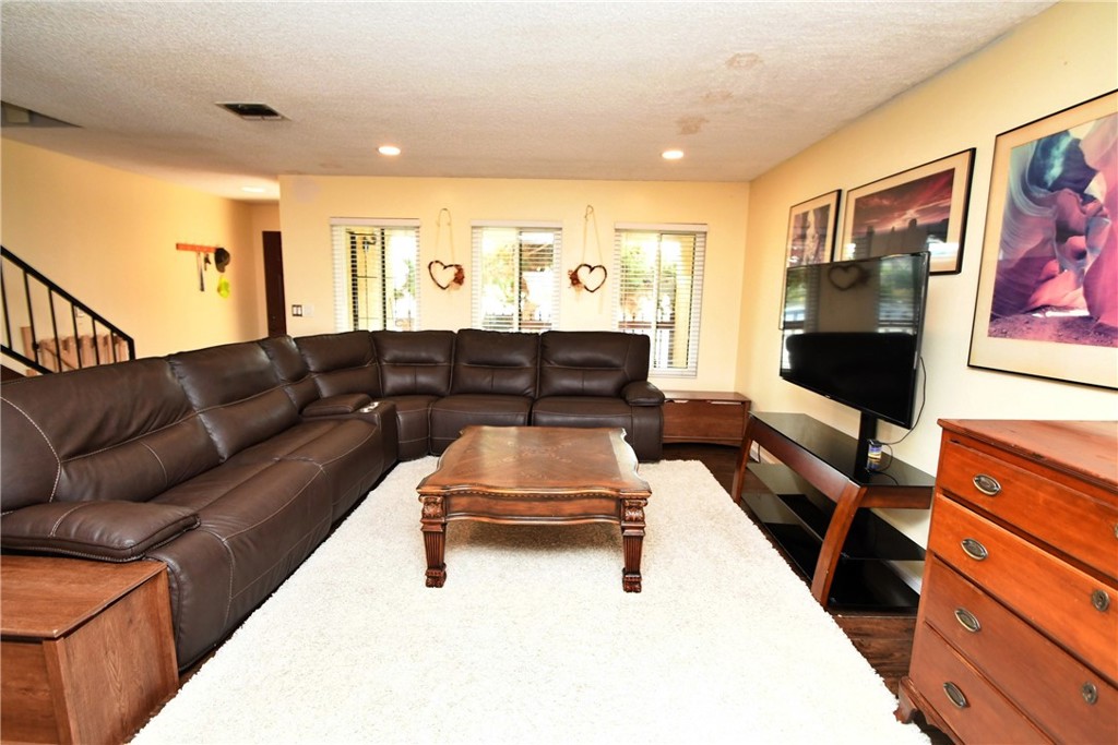 4177 Manhattan Beach Blvd.