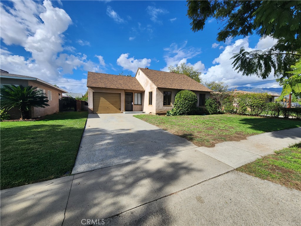 305 S Angeleno Avenue