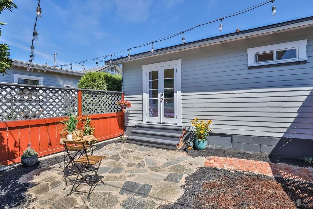 4831 35 Brighton Ave