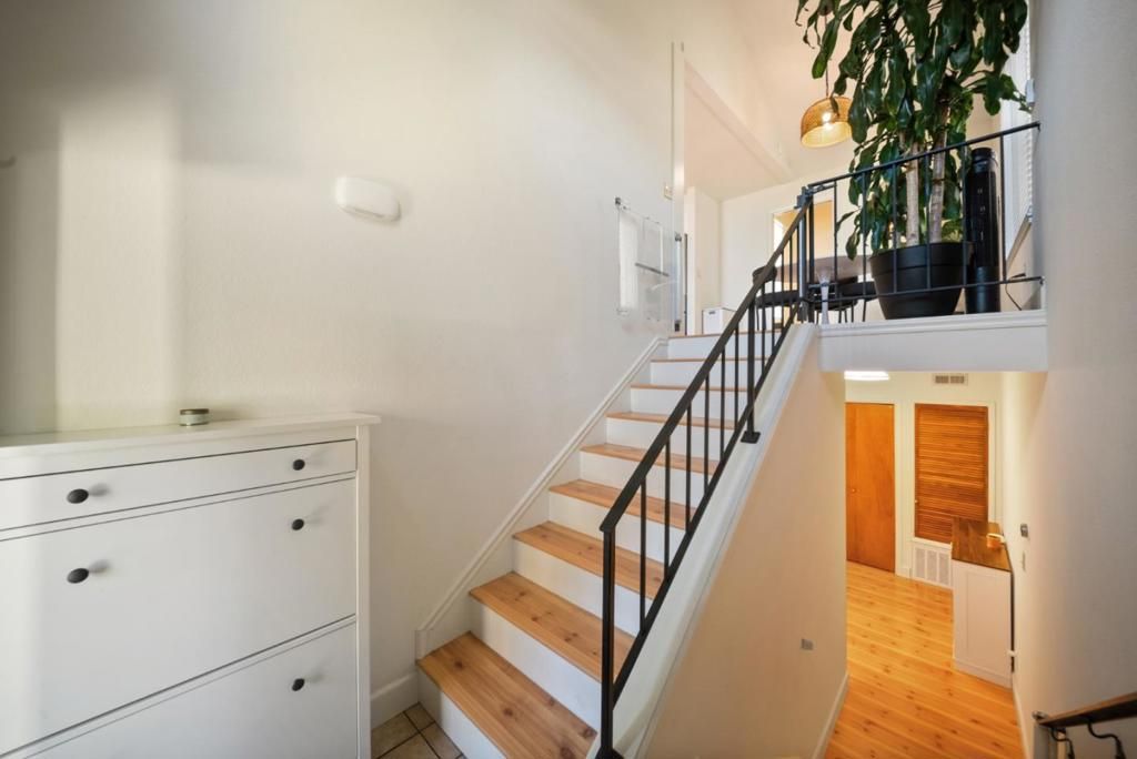 Photo of 26 Carriage Lane, Scotts Valley, CA 95066 (MLS # ML82024087)
