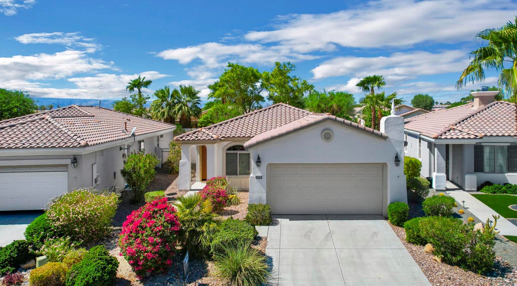 40881 Calle Santa Cruz