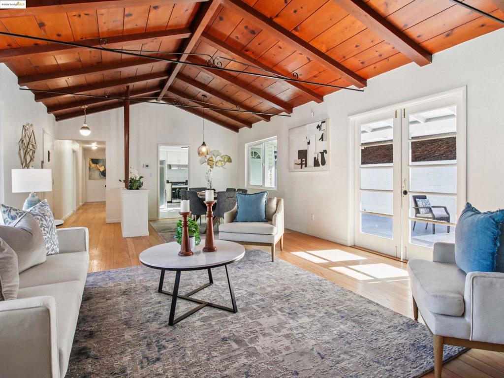 MAXWELL  PARK - Residential