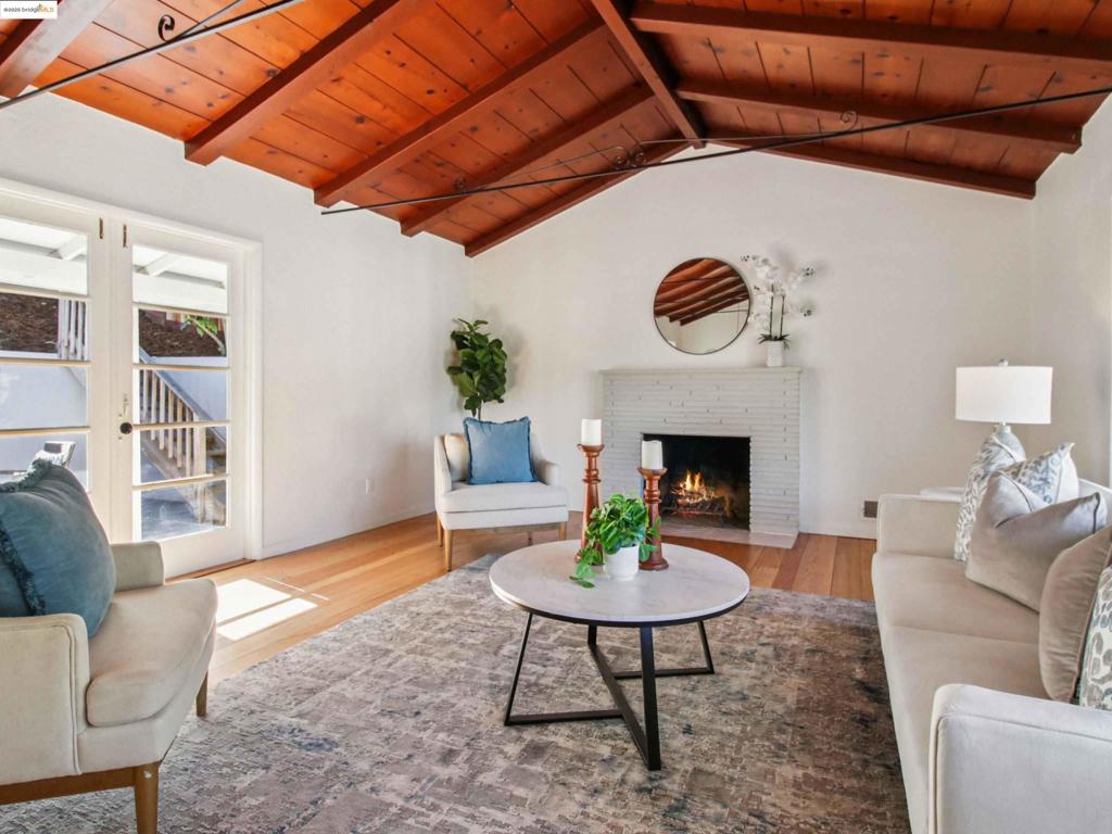 MAXWELL  PARK - Residential