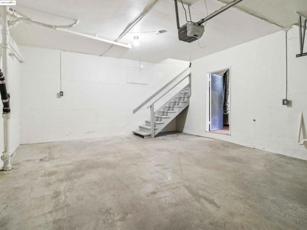 MAXWELL  PARK - Residential