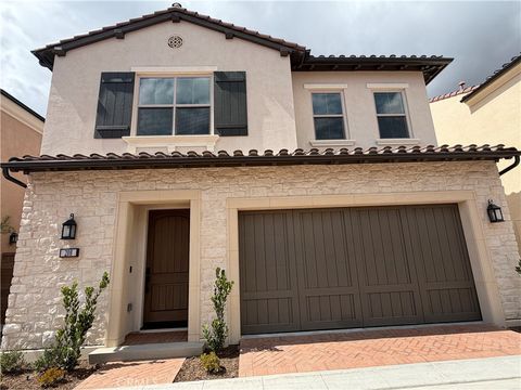 Photo of 208 Maricopa, Irvine, CA 92618 (MLS # OC26118141)