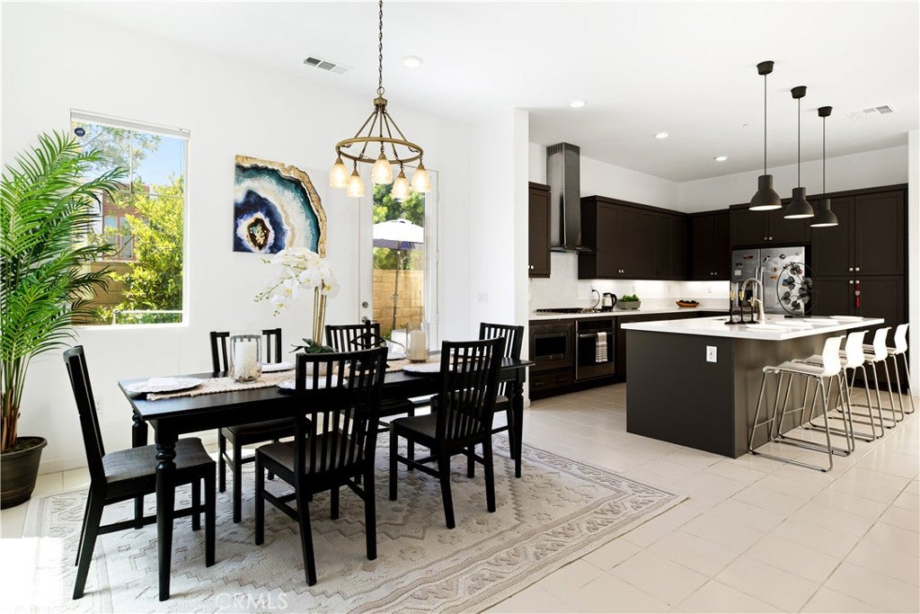 129 Terrapin, Irvine CA 92618