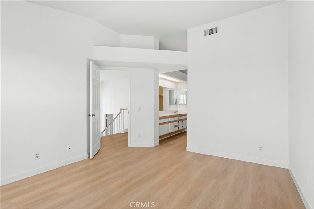 Viewpointe North (VPNR) - Residential Lease