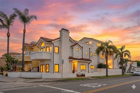 Photo of 1219 Delaware Street, Huntington Beach, CA 92648 (MLS # OC26047799)