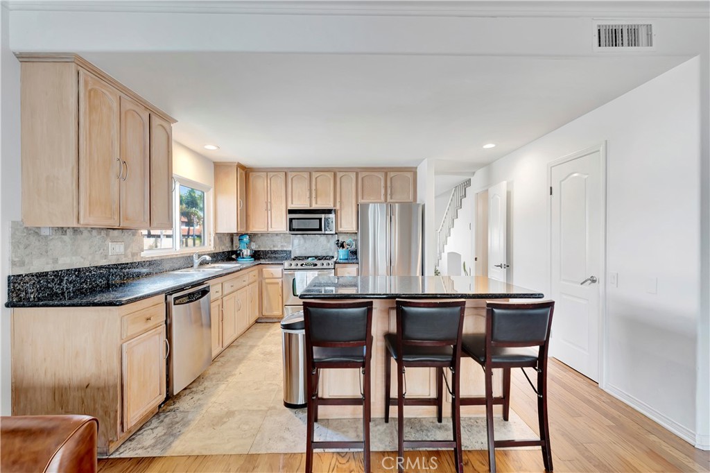 1219 Delaware Street