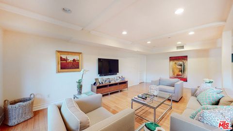 Photo of 118 S Clark Drive #105, West Hollywood, CA 90048 (MLS # 26652909)