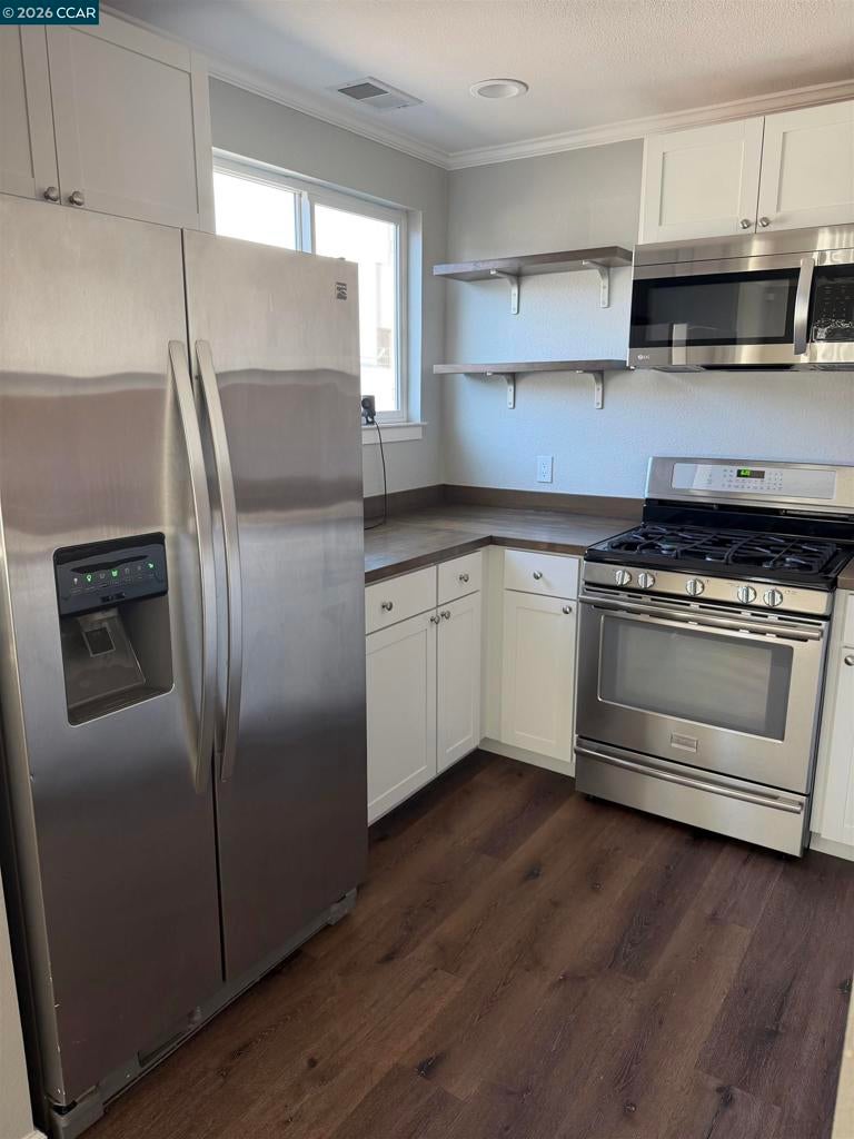 251 Arthur Rd