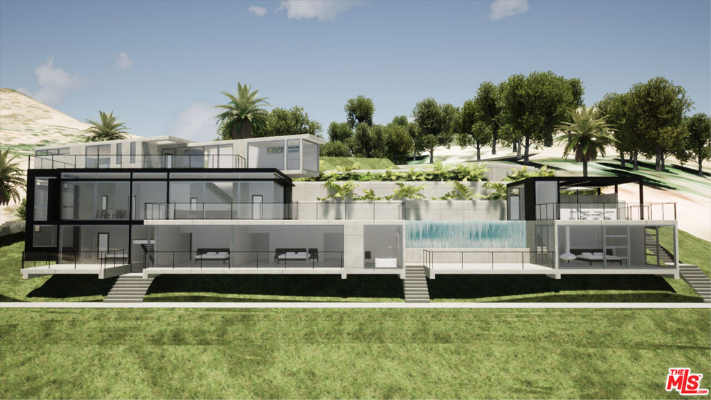 Rambla Pacifico - Land