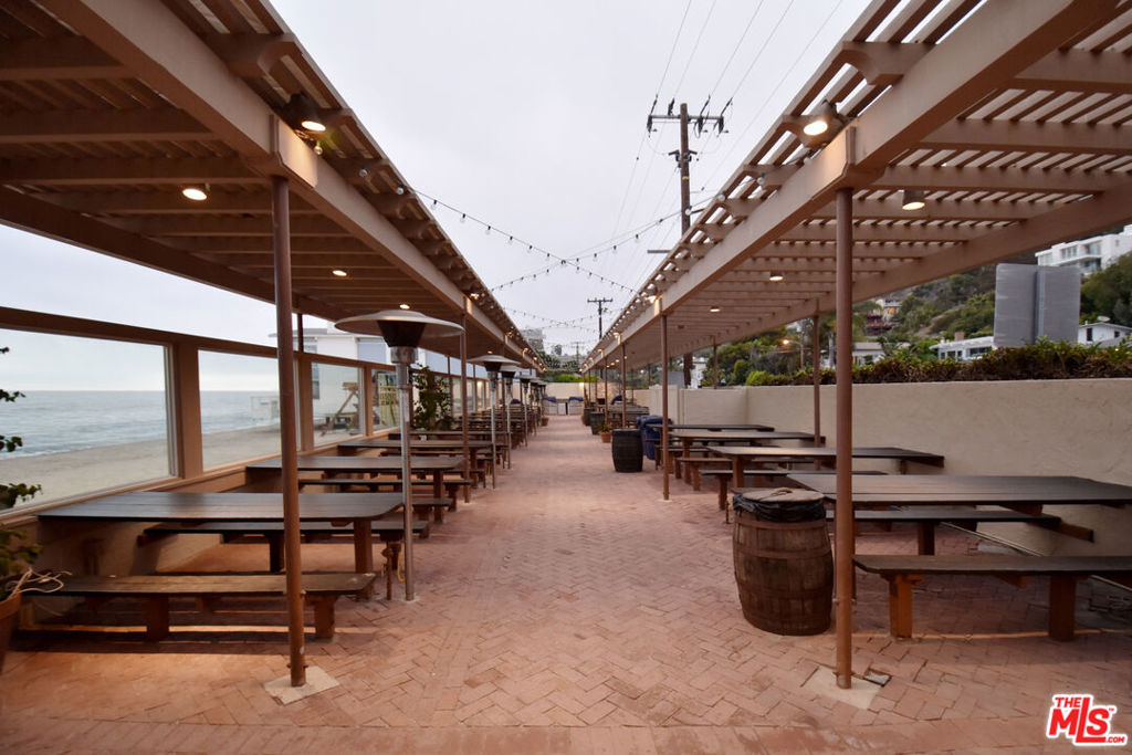 Rambla Pacifico - Land