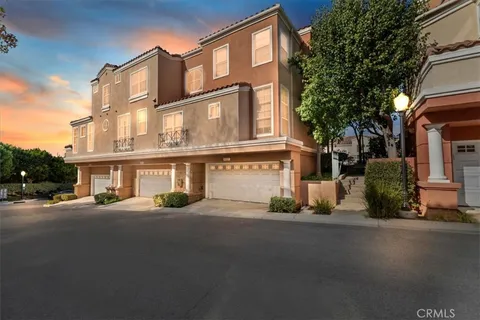 8027 E Naples Ln, Anaheim Hills, CA 92808 - MLS#: OC25239276