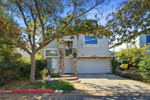 Photo of 151 Wellington Place, Vallejo, CA 94591 (MLS # ML82064635)