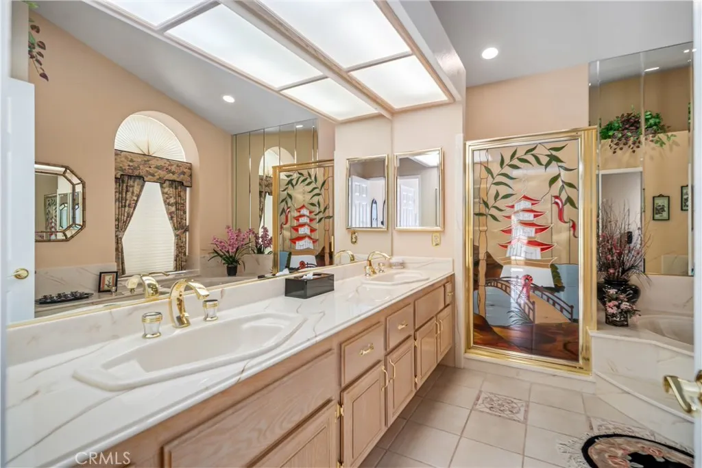 Saugus, California 91390, United States, 4 Bedrooms Bedrooms, ,3 BathroomsBathrooms,Residential,Active,142539