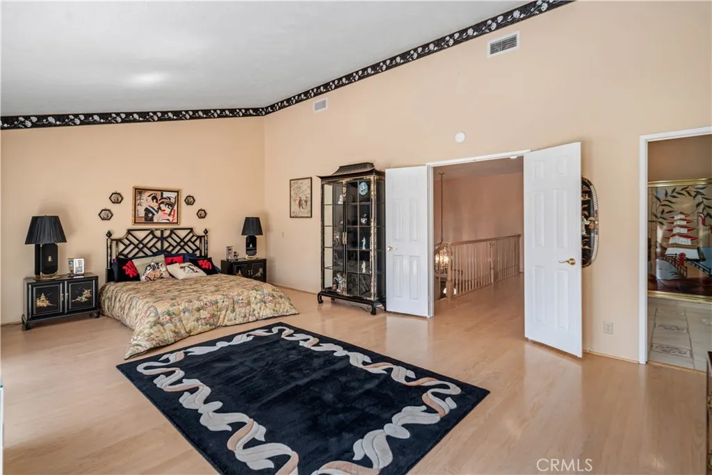 Saugus, California 91390, United States, 4 Bedrooms Bedrooms, ,3 BathroomsBathrooms,Residential,Active,142539