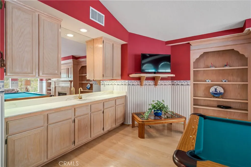 Saugus, California 91390, United States, 4 Bedrooms Bedrooms, ,3 BathroomsBathrooms,Residential,Active,142539