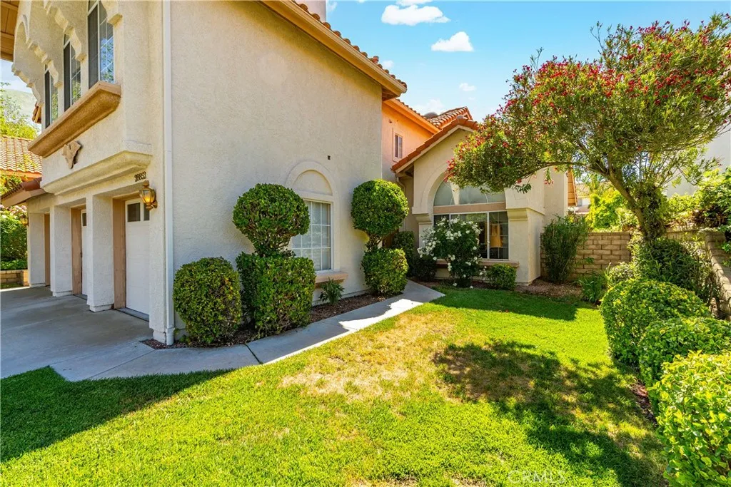 Saugus, California 91390, United States, 4 Bedrooms Bedrooms, ,3 BathroomsBathrooms,Residential,Active,142539