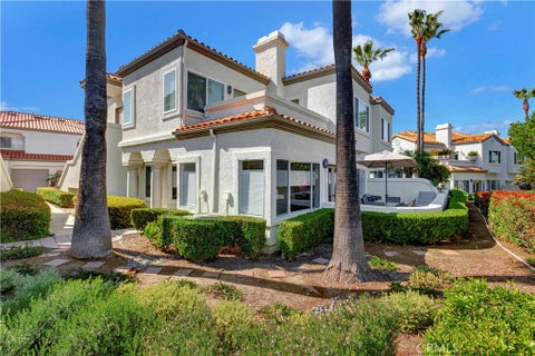 Photo of 18 Tennis Villas DR, Dana Point, CA 92629 (MLS # PW26169853)