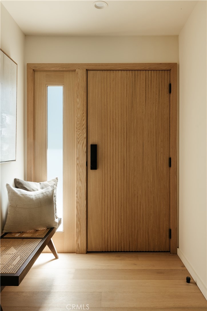 5557 Franrivers Avenue