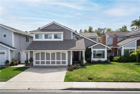 Photo of 25592 Goldenspring Dr, Dana Point, CA 92629 (MLS # OC26029081)