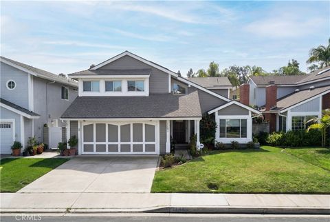 Photo of 25592 Goldenspring Dr, Dana Point, CA 92629 (MLS # OC26029081)