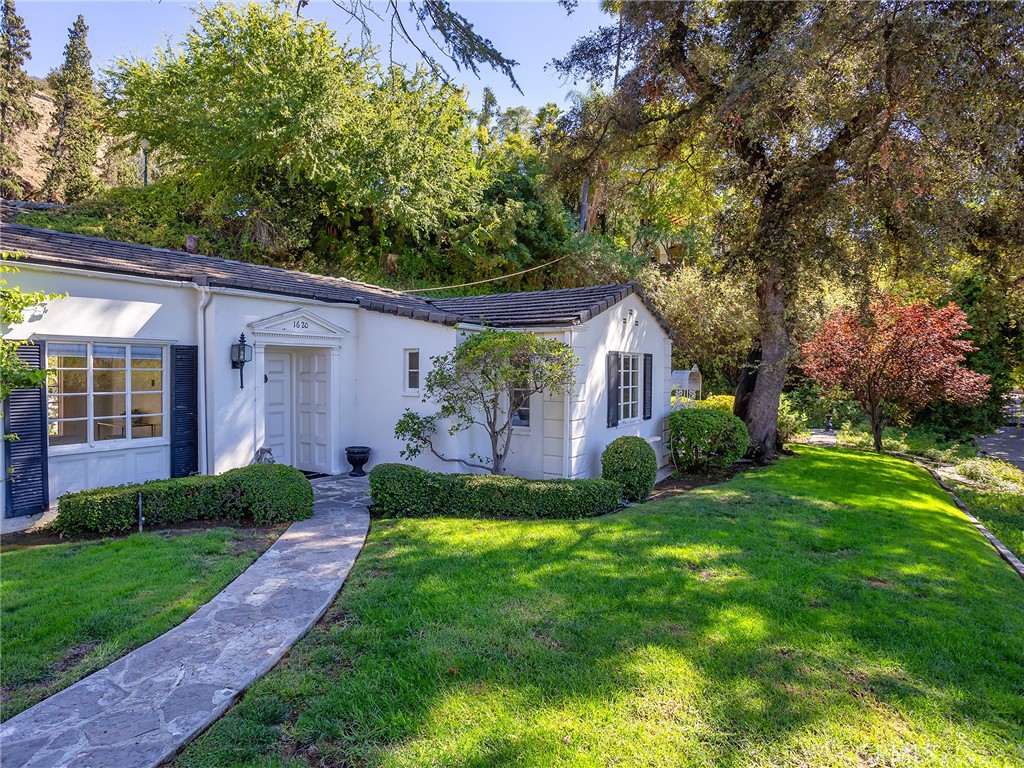 Properties 4 1620 Melwood Drive