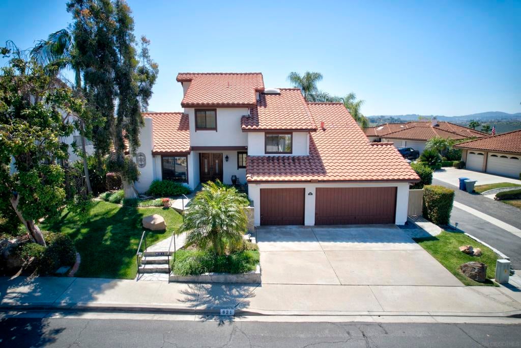 821 Inspiration Ln Ln, Escondido CA 92025