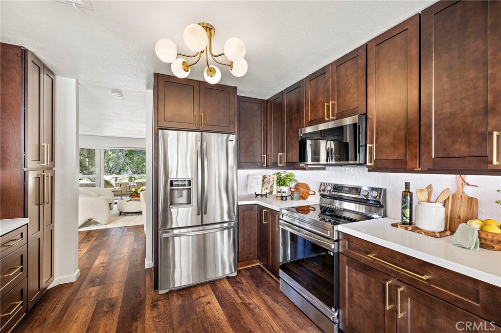 Laguna Village (LV) - Residential