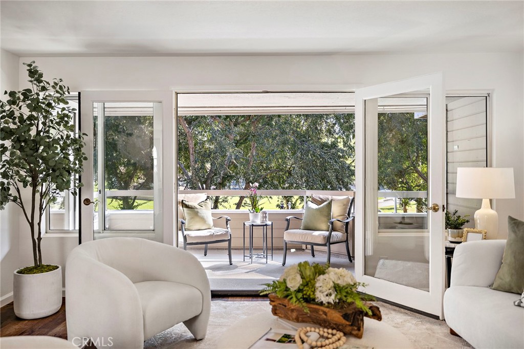 Laguna Village (LV) - Residential