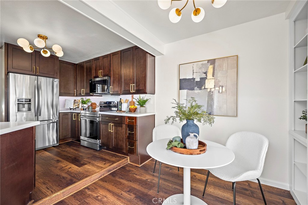 Laguna Village (LV) - Residential