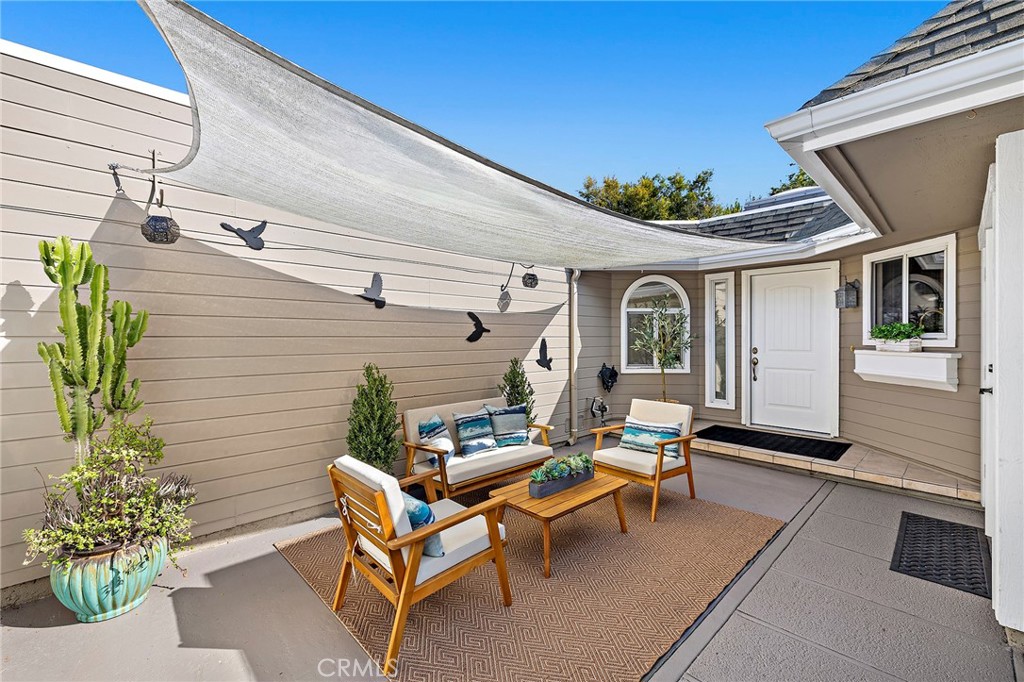 Laguna Village (LV) - Residential