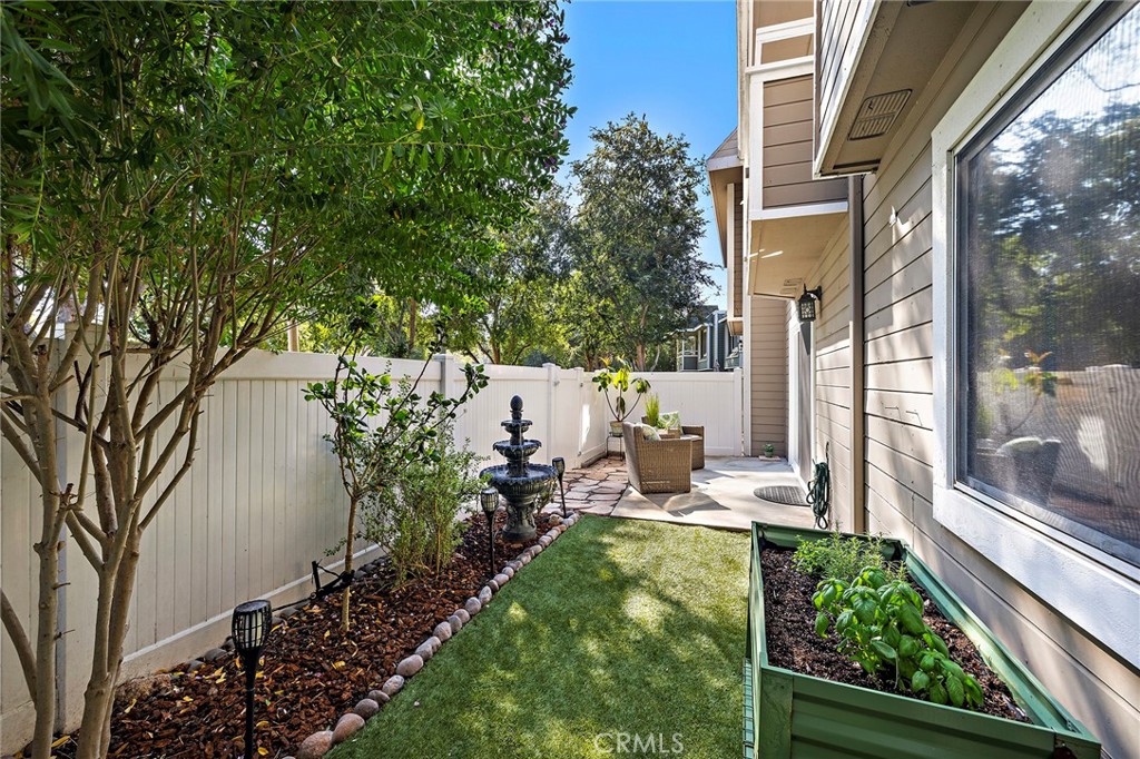 Laguna Village (LV) - Residential