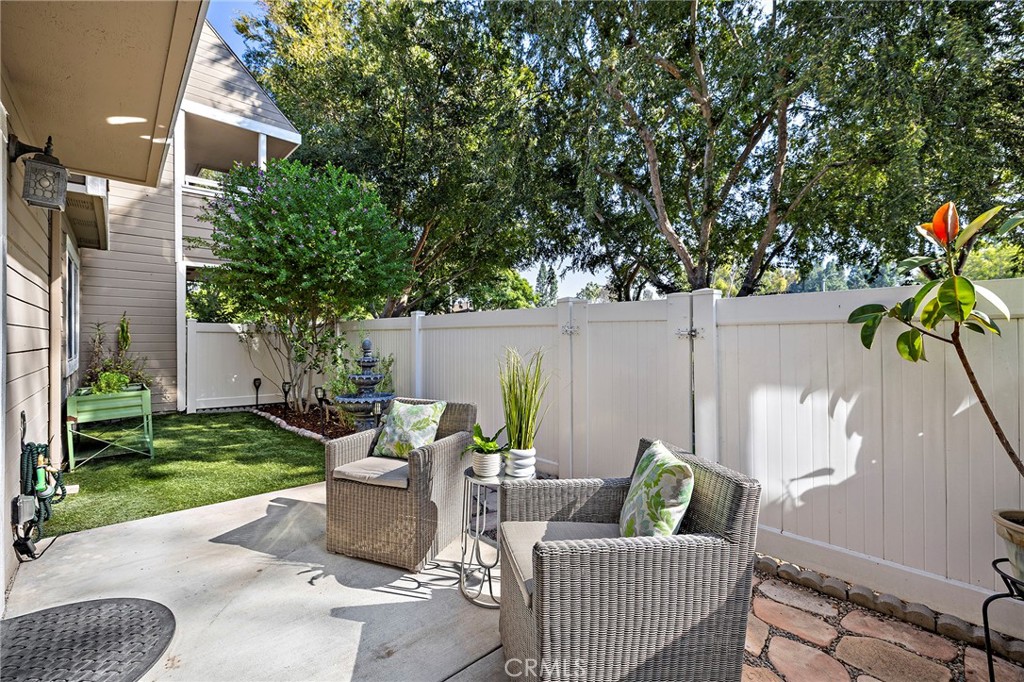 Laguna Village (LV) - Residential