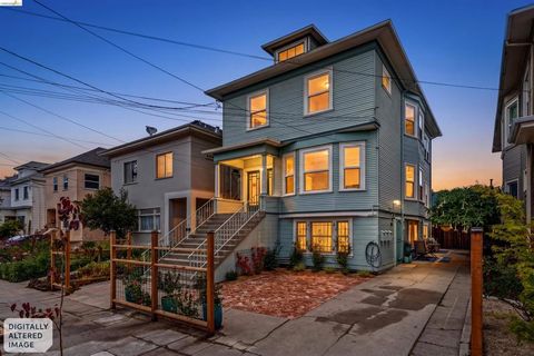 Photo of 532 42nd St St, Oakland, CA 94609 (MLS # 41131954)