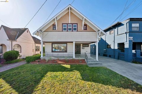Photo of 5339 Princeton St St, Oakland, CA 94601 (MLS # 41127064)