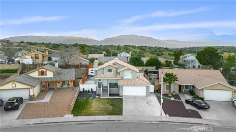 Photo of 1832 Ivory Ave, Palmdale, CA 93550 (MLS # CV26020414)