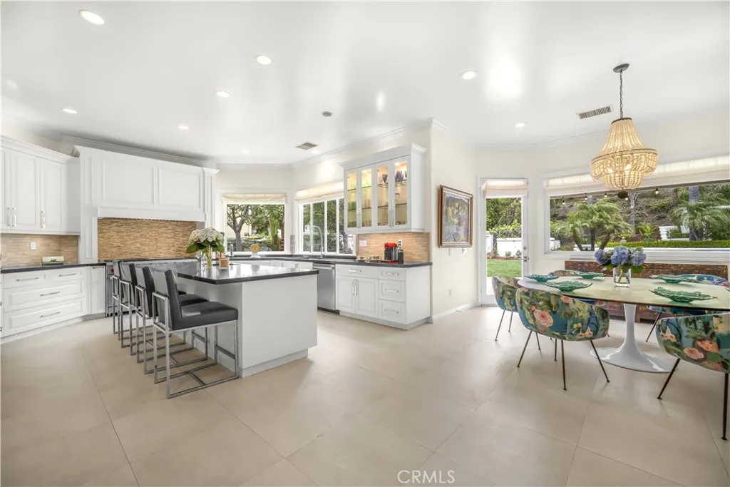 Calabasas, California 91302, United States, 6 Bedrooms Bedrooms, ,8 BathroomsBathrooms,Residential,Active,175551