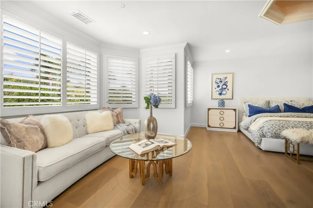 Calabasas, California 91302, United States, 6 Bedrooms Bedrooms, ,8 BathroomsBathrooms,Residential,Active,175551