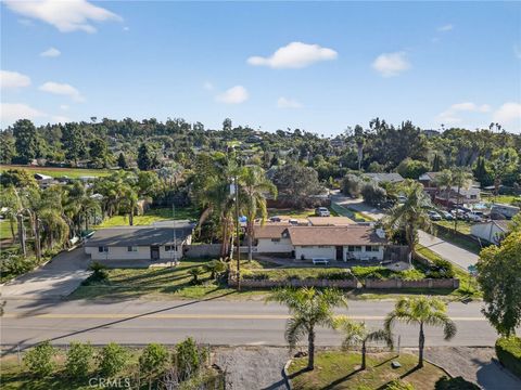 535 -545 Barsby Street Vista CA 92084